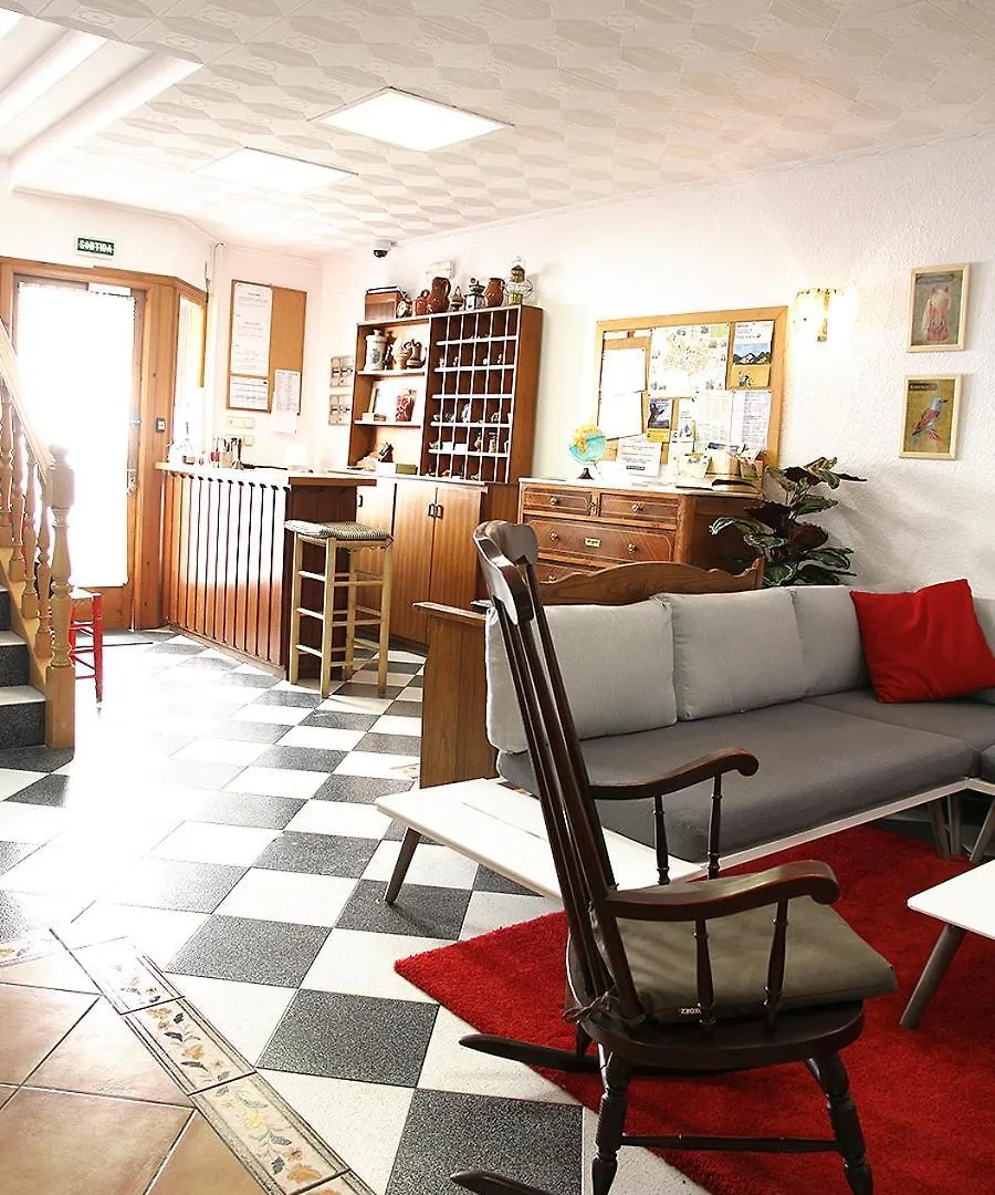 Hostal Fonda Prat Puigcerda Guest house