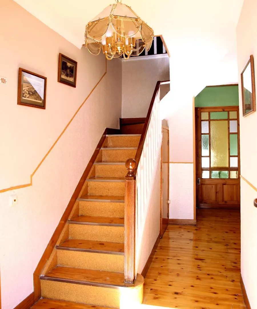 Guest house Hostal Fonda Prat Puigcerda Spain